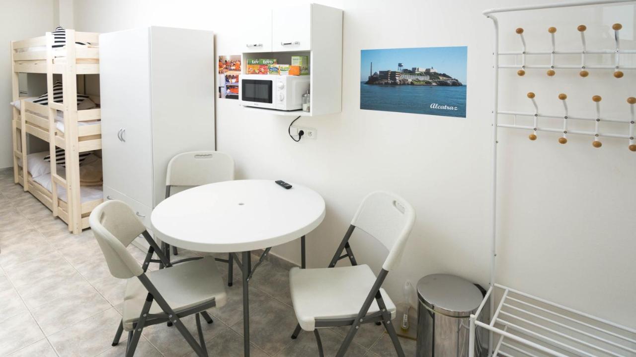 Apartmán Prison - Get Locked Up In Centre Of *